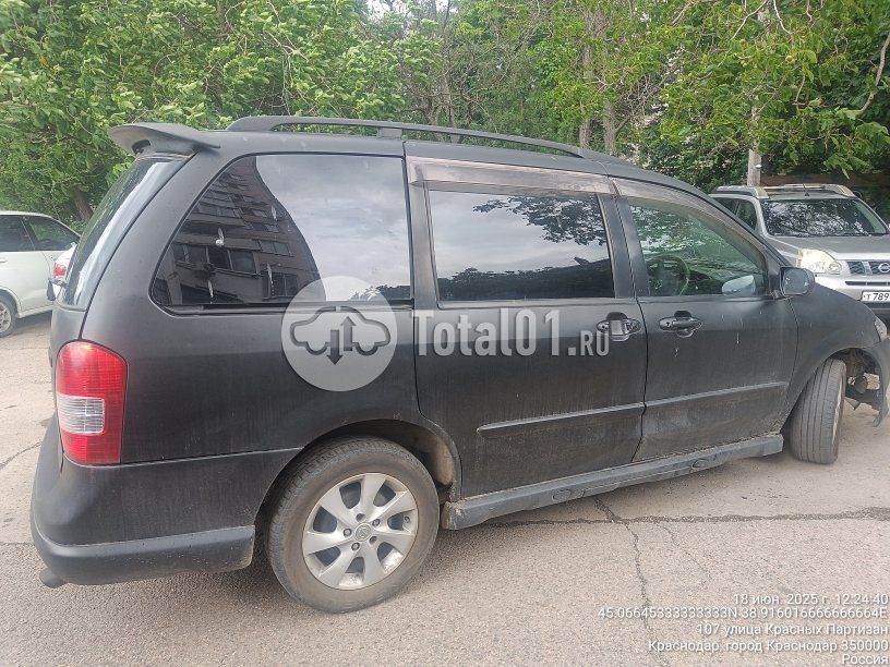 Фото Mazda MPV 12