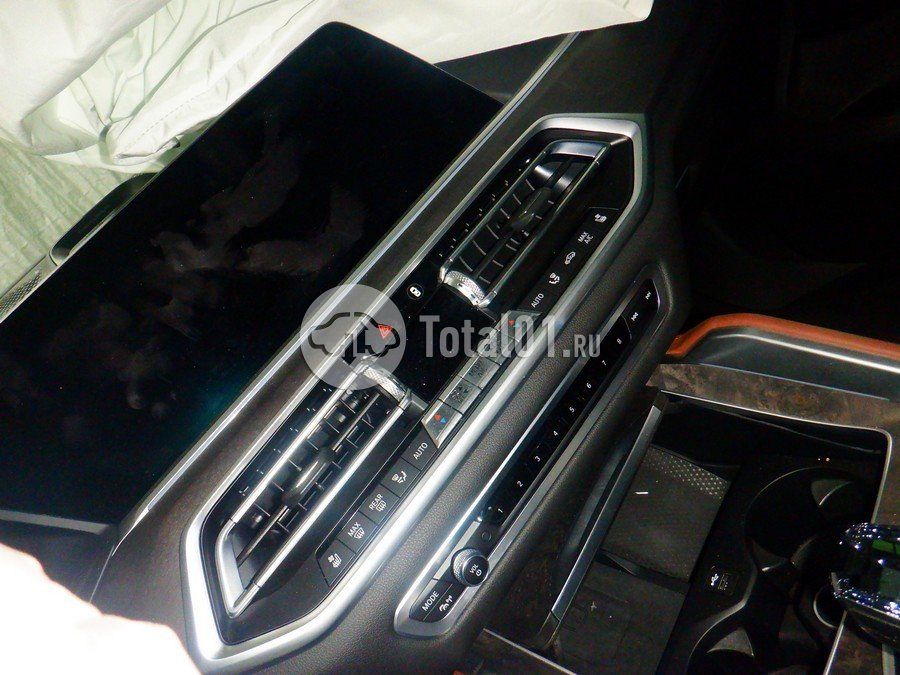 Фото BMW X6 M 108