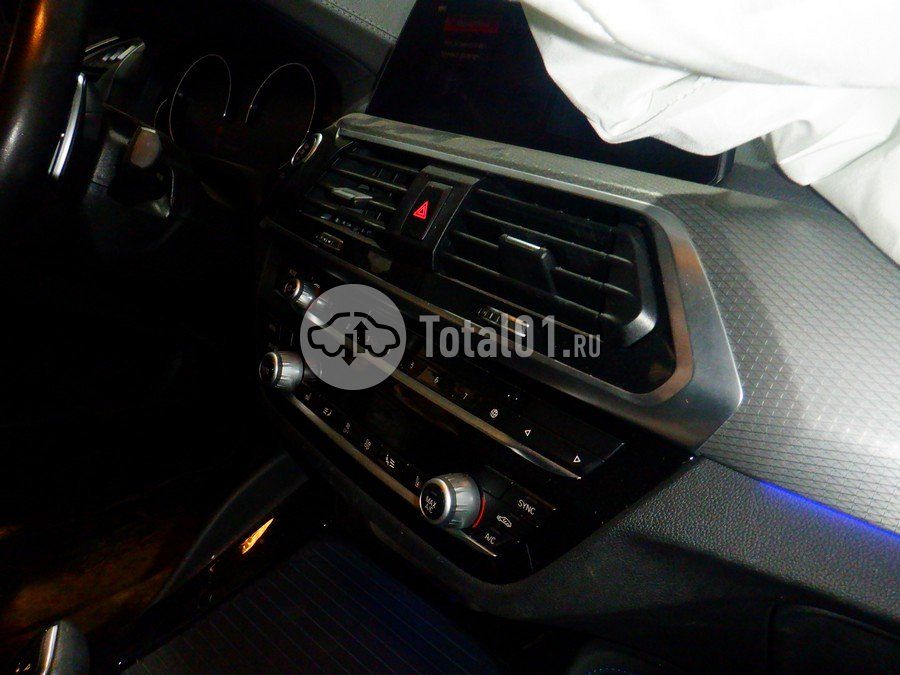 Фото BMW X4 32