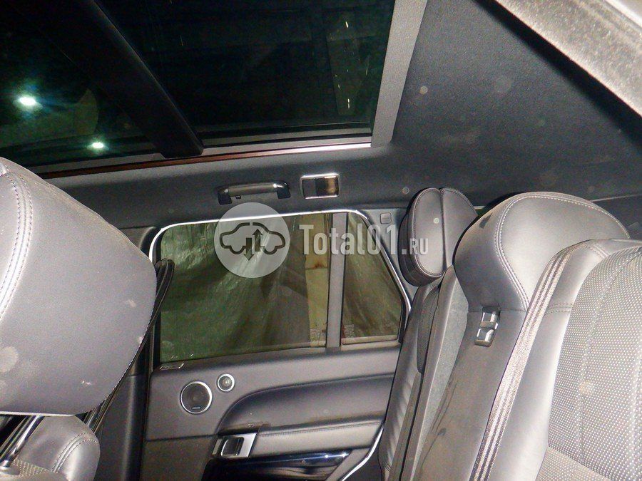 Фото Land Rover Range Rover 130
