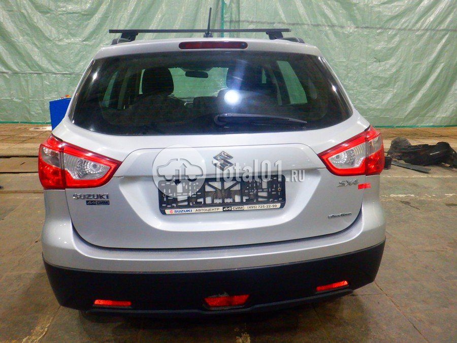 Фото Suzuki SX4 14