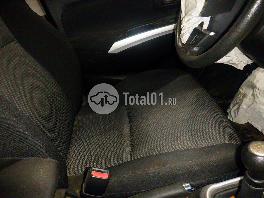 Фото Suzuki SX4 40