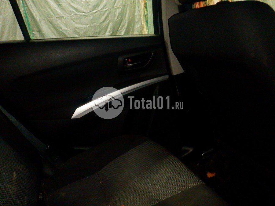Фото Suzuki SX4 60