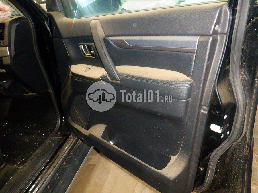 Фото Mitsubishi Pajero 22