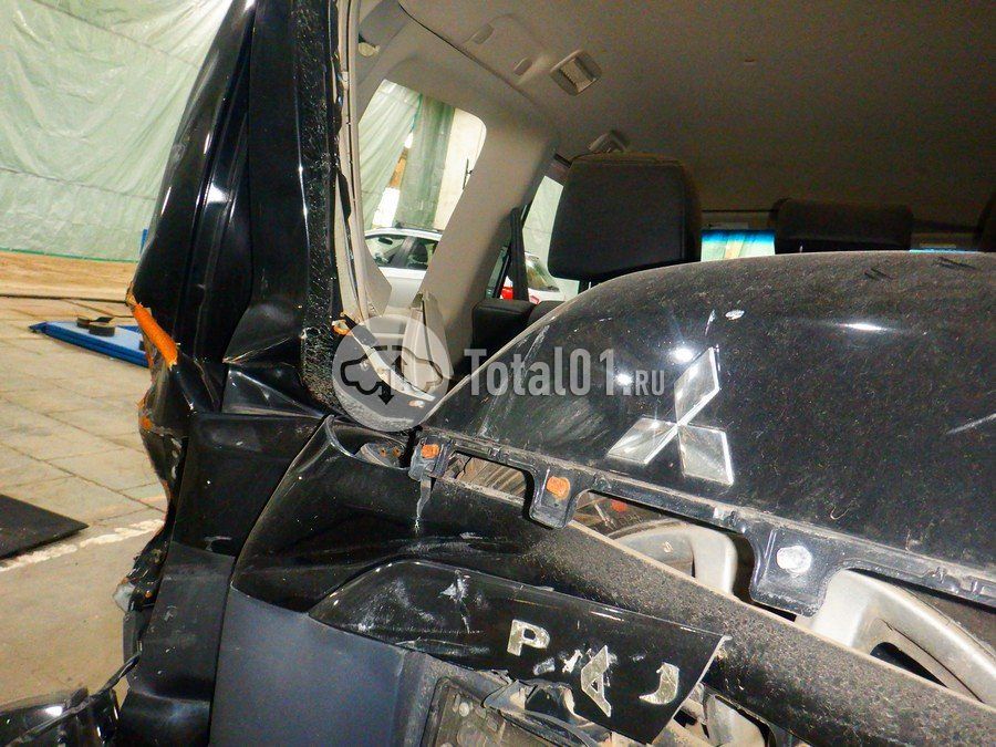Фото Mitsubishi Pajero 182