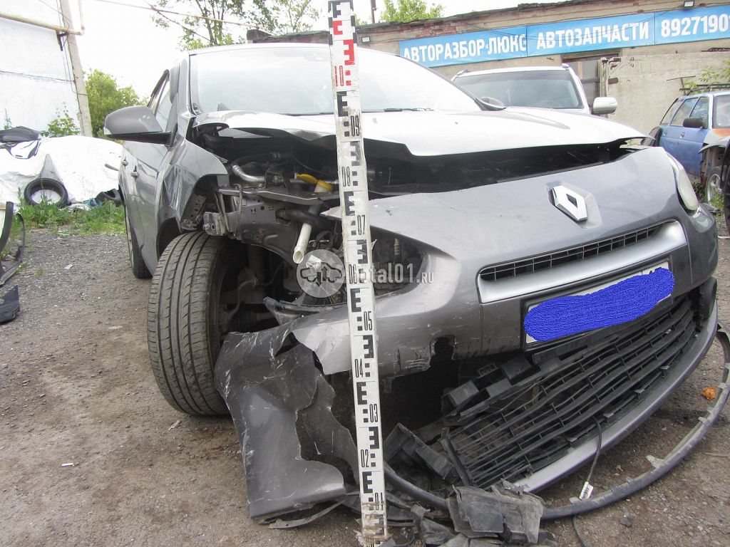 Фото Renault Fluence 2