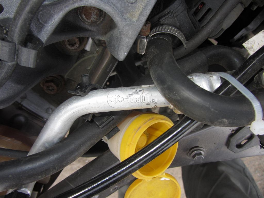 Фото Renault Fluence 200