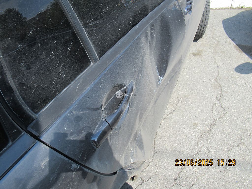 Фото Mitsubishi Lancer Cedia 36