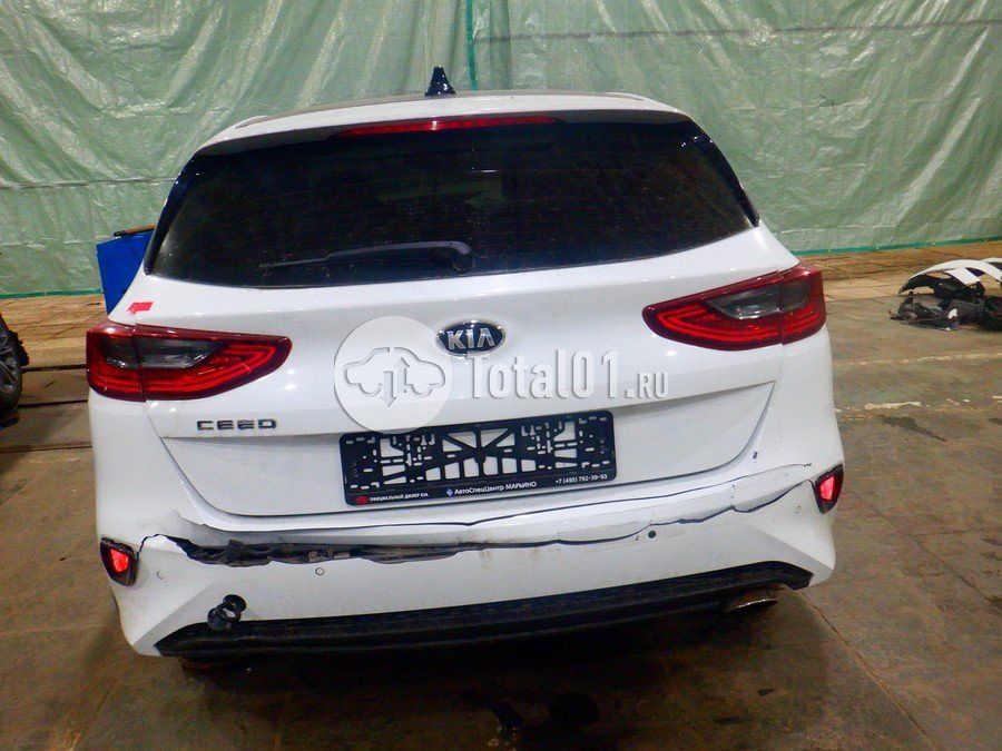 Фото KIA cee\'d 14