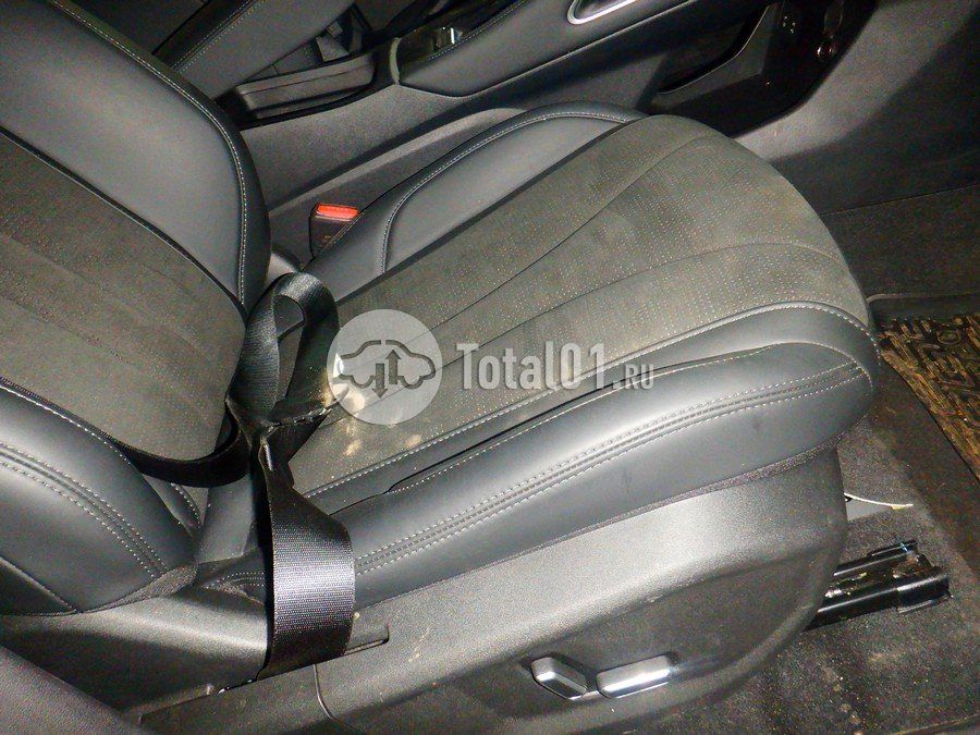 Фото Geely Monjaro 26