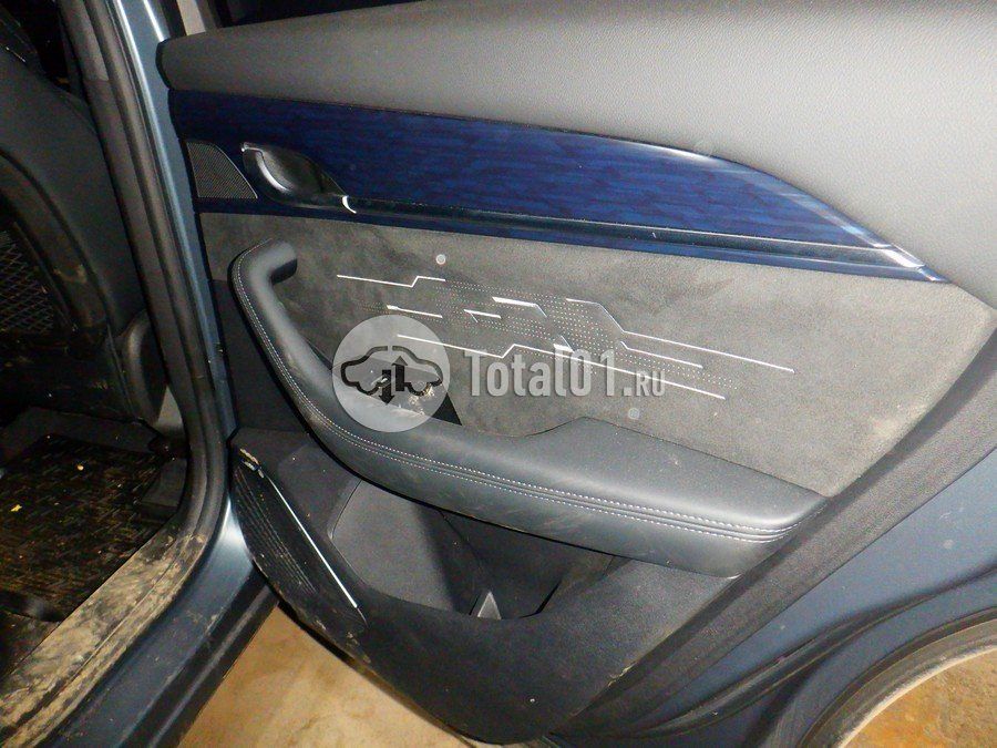 Фото Geely Monjaro 50