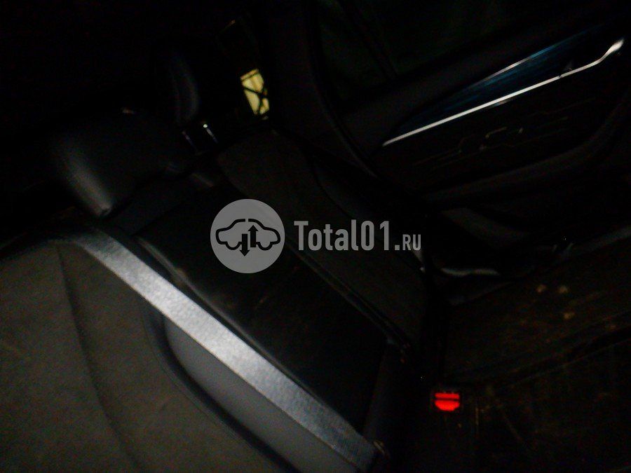 Фото Geely Monjaro 54