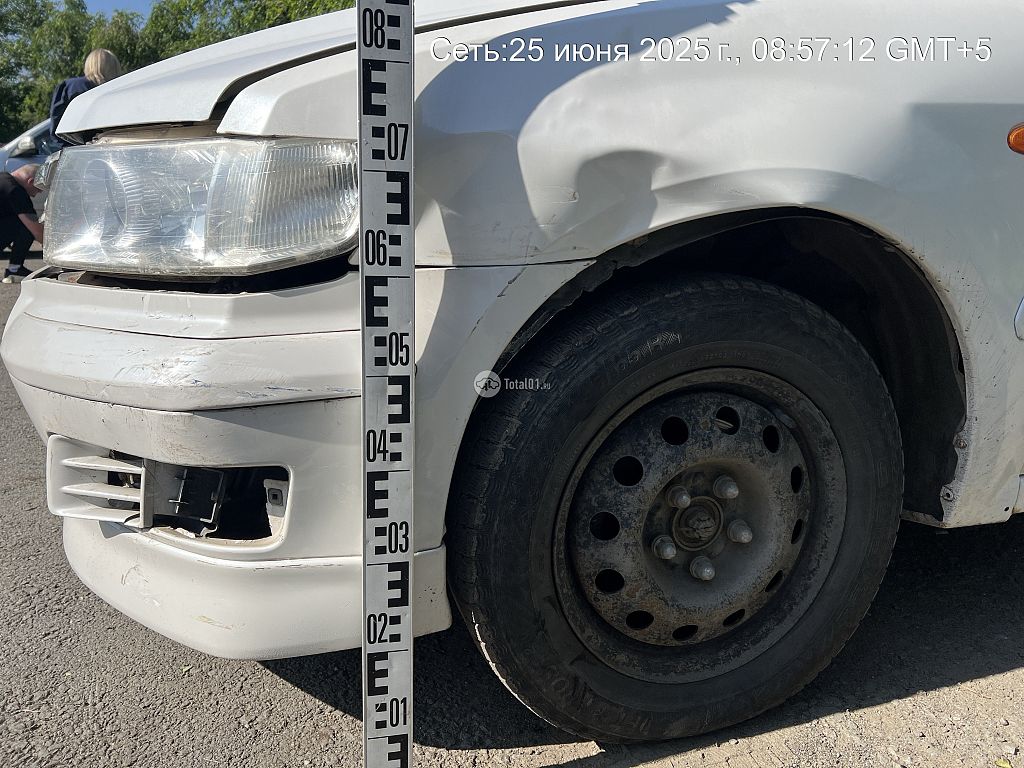 Фото Mitsubishi Chariot Grandis 10