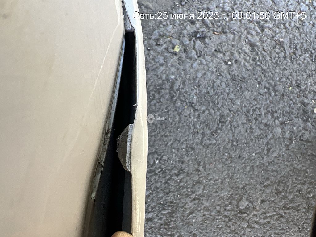 Фото Mitsubishi Chariot Grandis 140