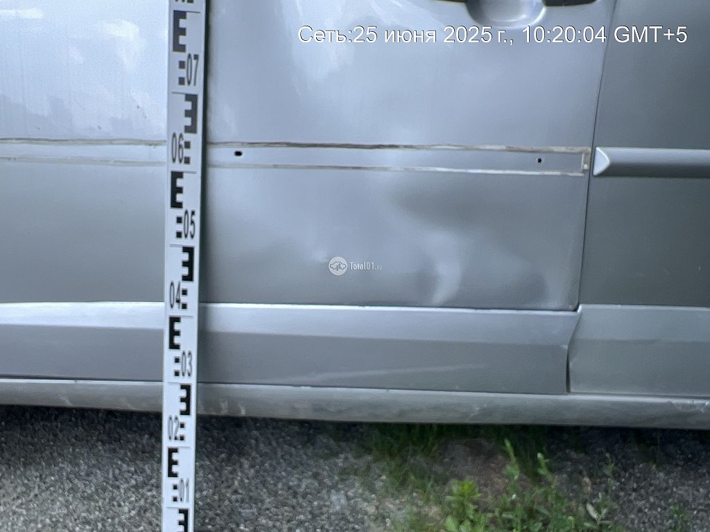 Фото Pontiac Vibe 12