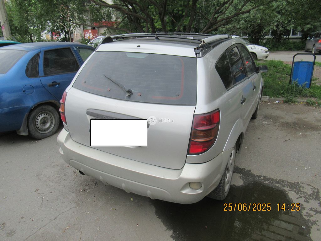 Фото Pontiac Vibe 8