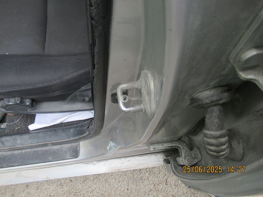 Фото Pontiac Vibe 72