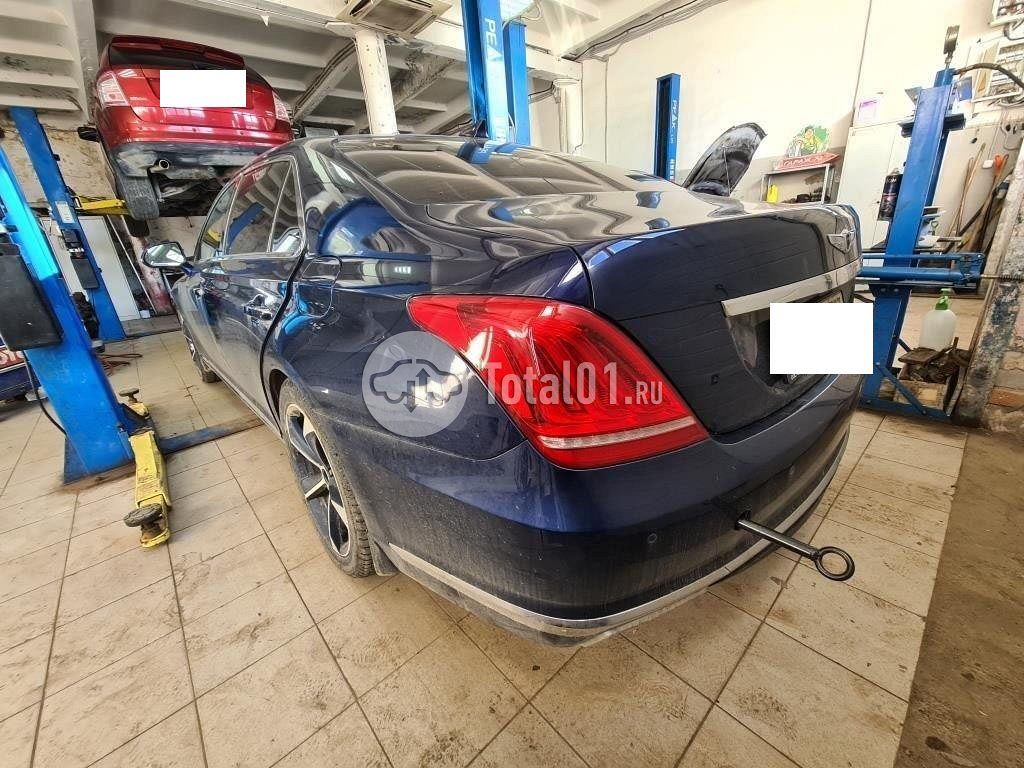 Фото Hyundai Genesis 8