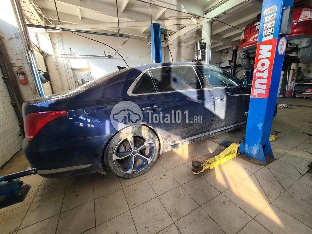 Фото Hyundai Genesis 18