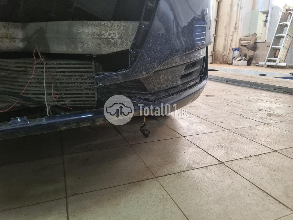 Фото Hyundai Genesis 50