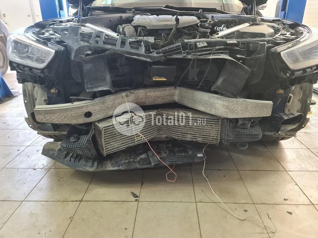 Фото Hyundai Genesis 142