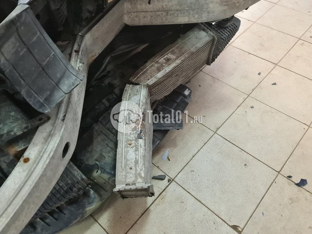 Фото Hyundai Genesis 188