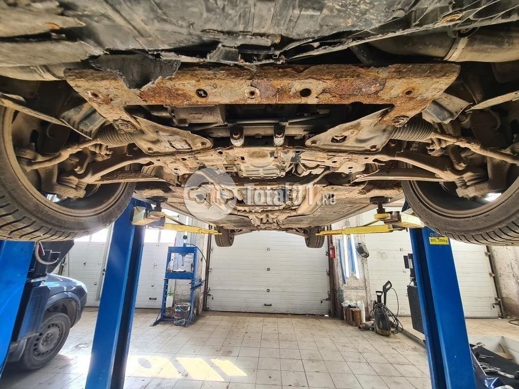 Фото Hyundai Genesis 334