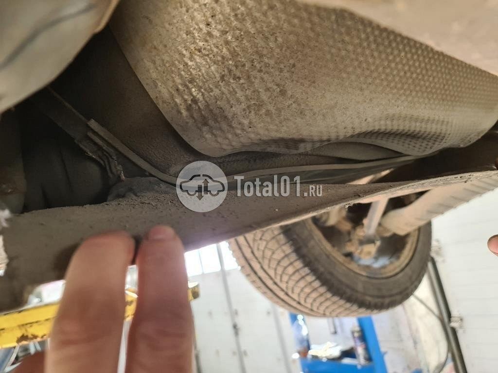 Фото Hyundai Genesis 570