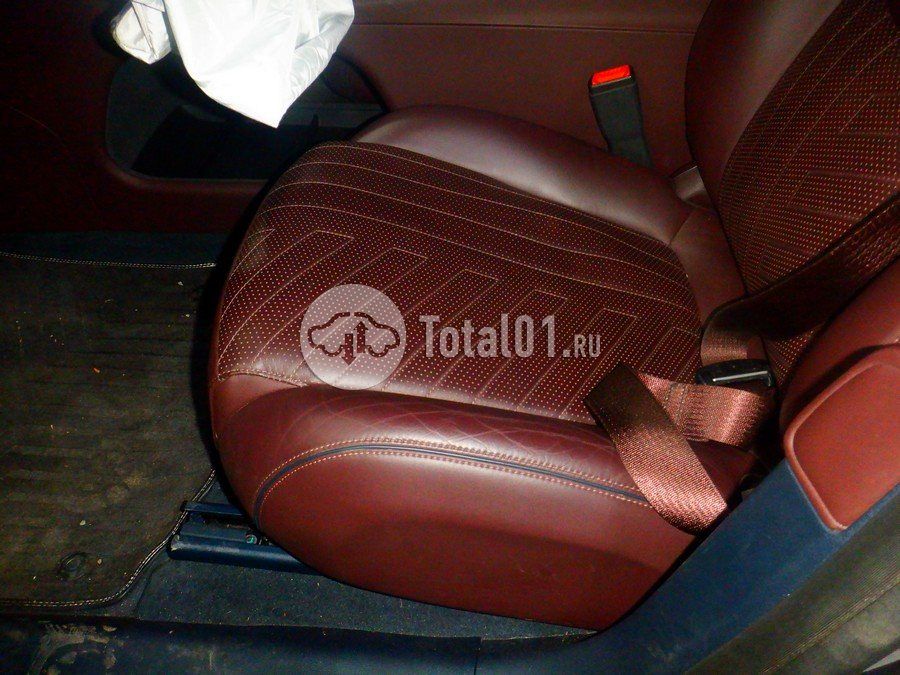 Фото Avatr C11 86
