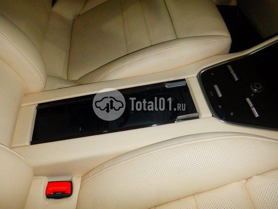 Фото Porsche Panamera 4 66