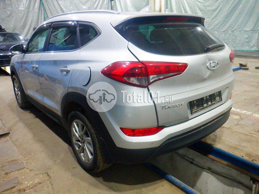 Фото Hyundai Tucson 10