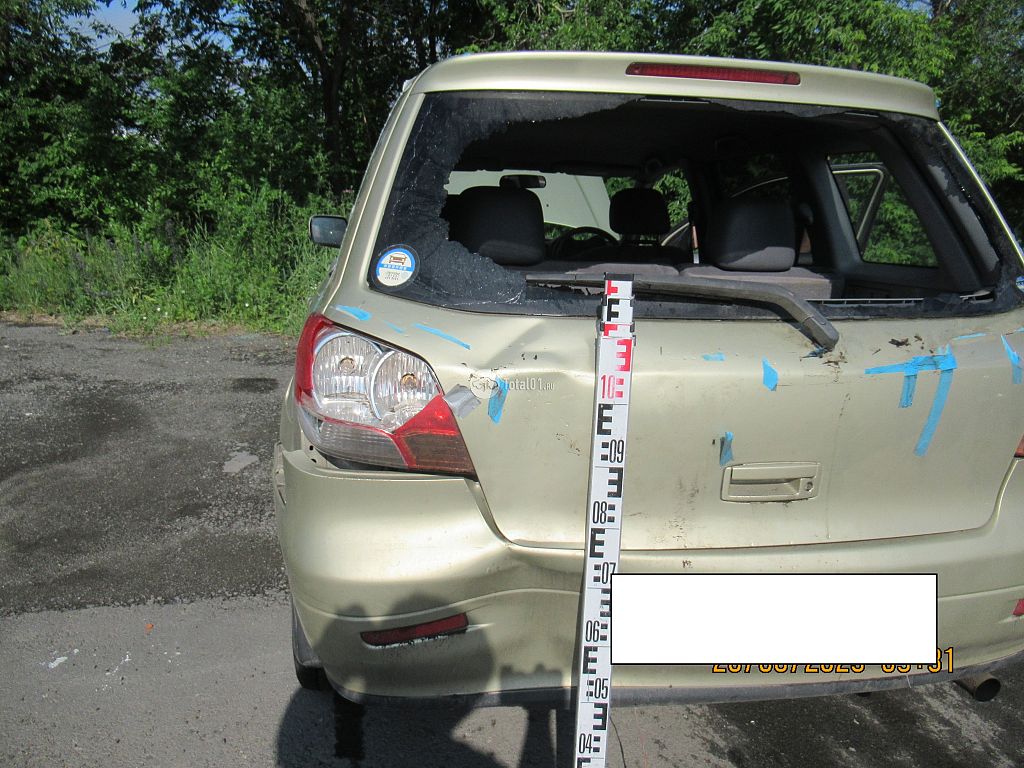 Фото Mitsubishi Airtrek 14