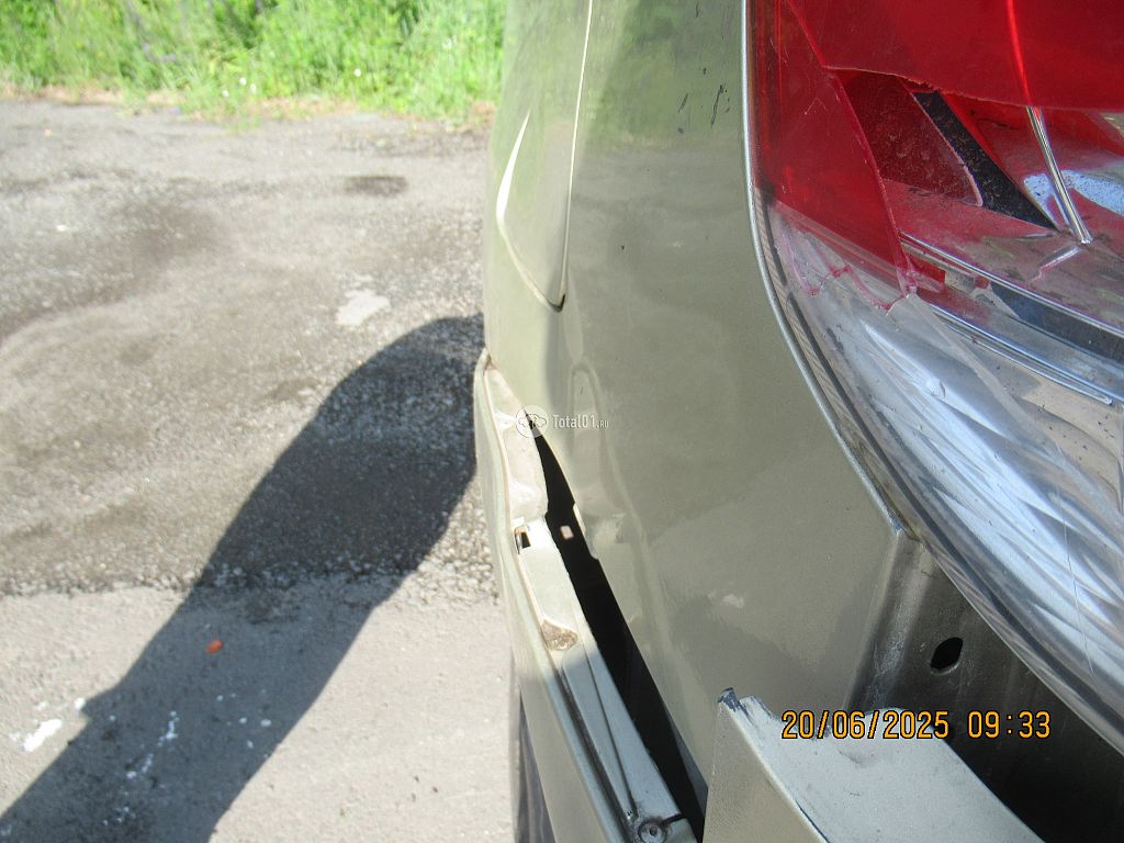 Фото Mitsubishi Airtrek 62