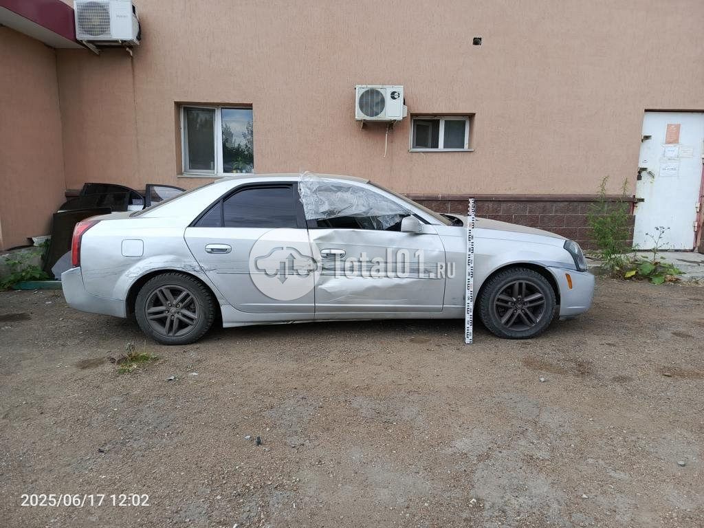 Фото Cadillac CTS 10