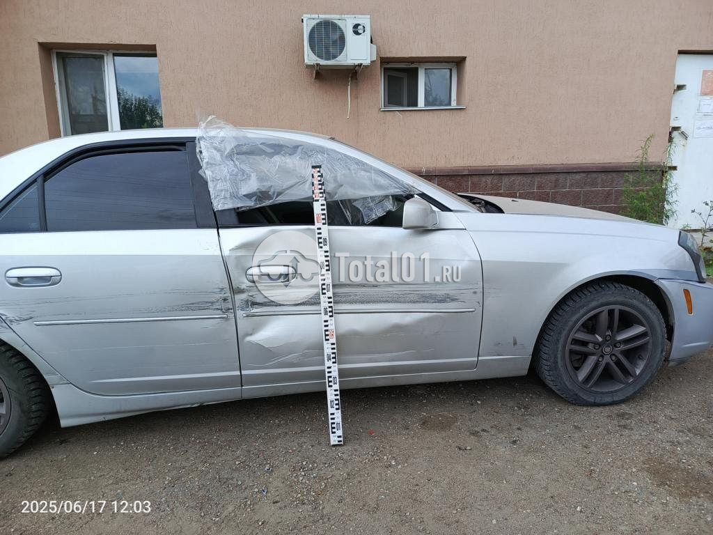 Фото Cadillac CTS 14