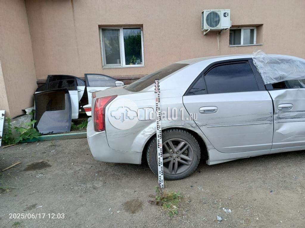 Фото Cadillac CTS 16