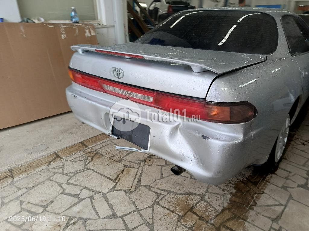 Фото Toyota Carina 8