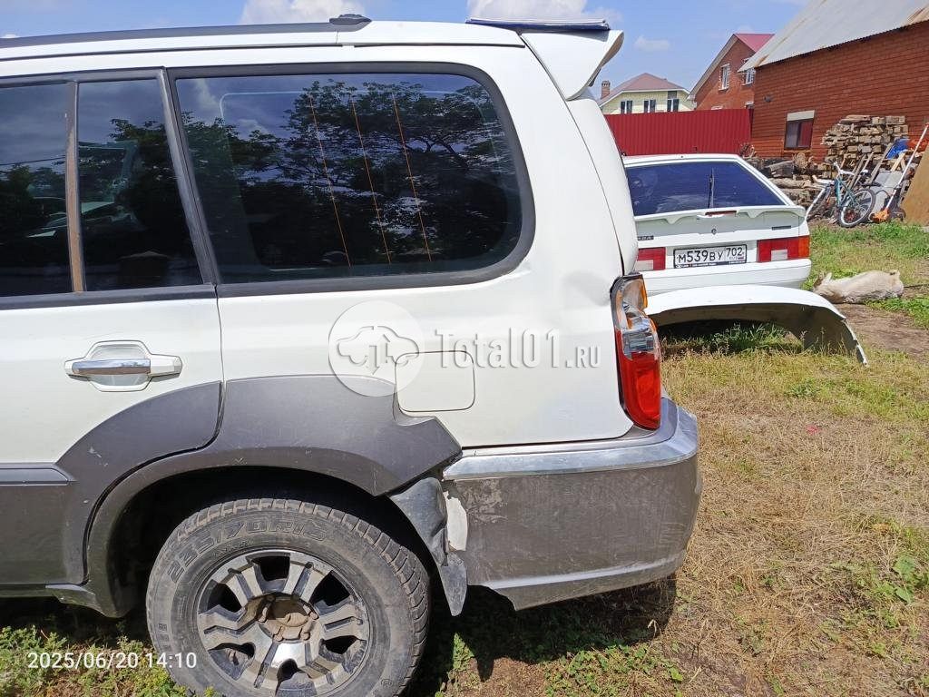 Фото Hyundai Terracan 14