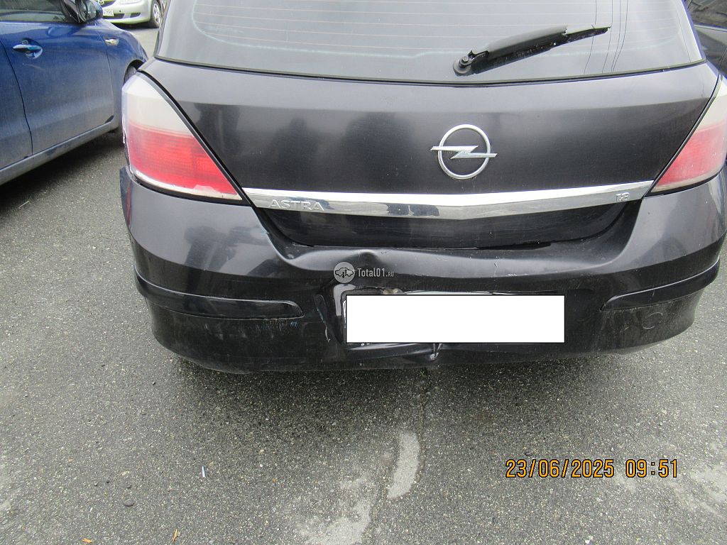 Фото Opel Astra 46