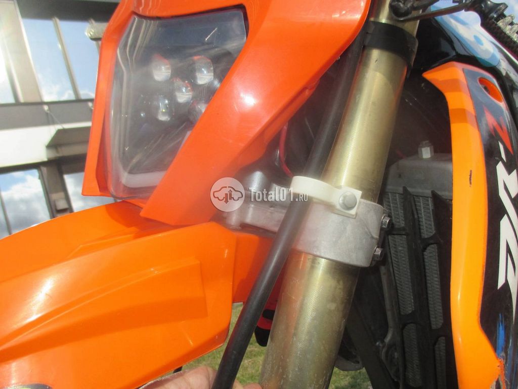 Фото Suzuki Другая 28