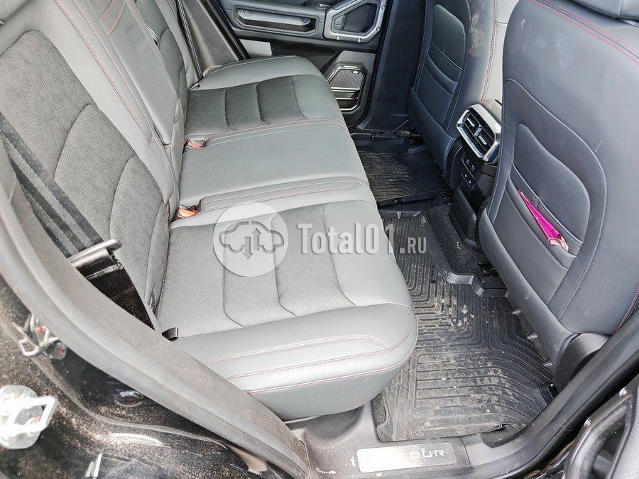Фото JETOUR T2 240