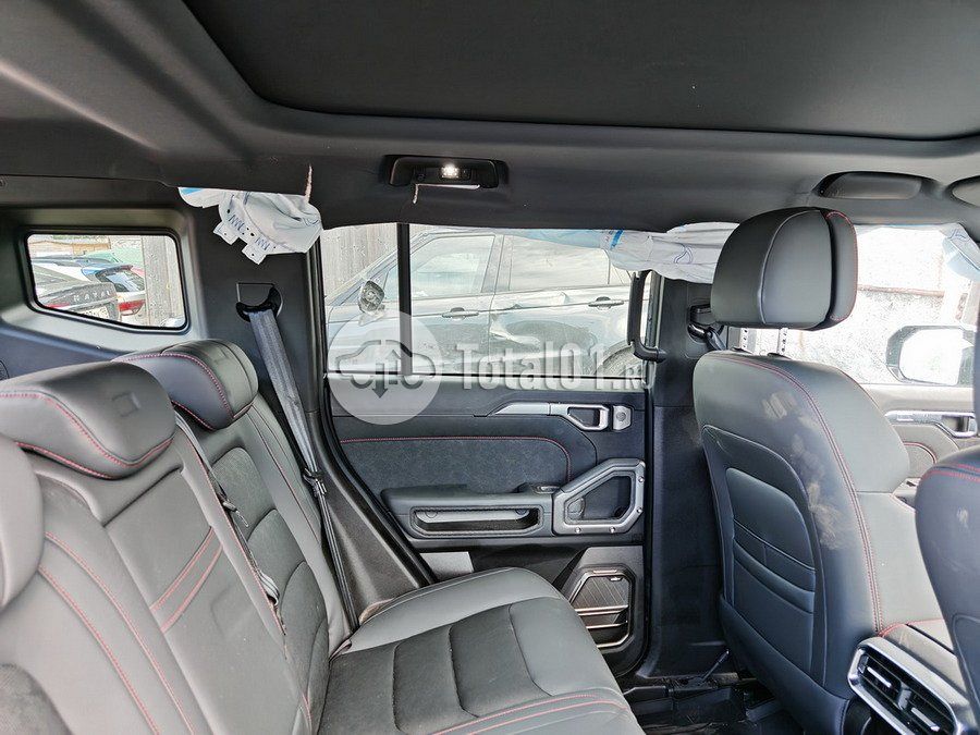 Фото JETOUR T2 242