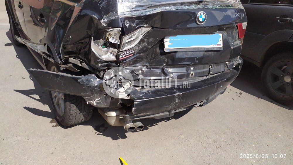 Фото BMW X3 20