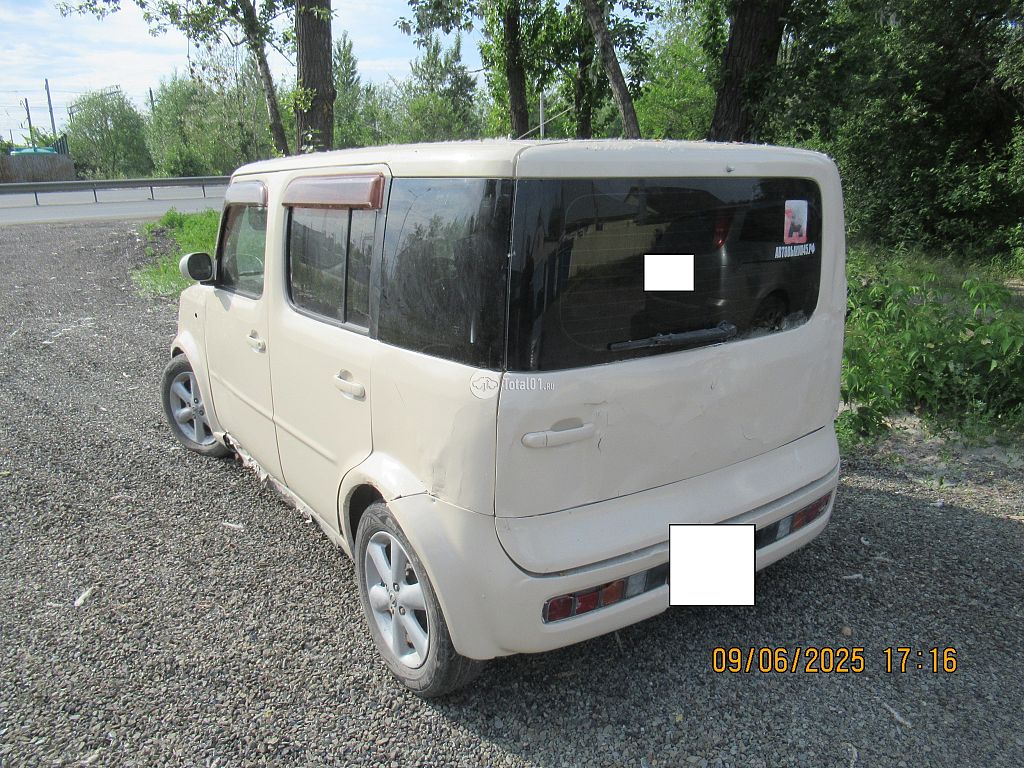 Фото Nissan Cube 56