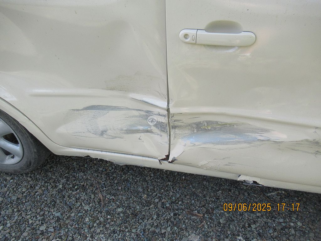 Фото Nissan Cube 70