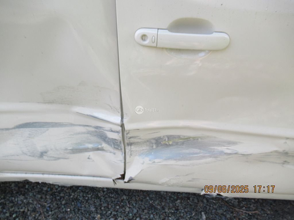 Фото Nissan Cube 82