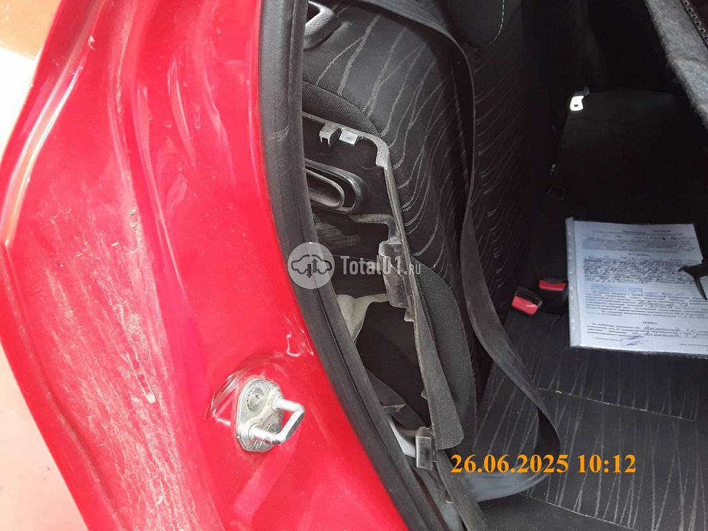 Фото Mazda 2 84