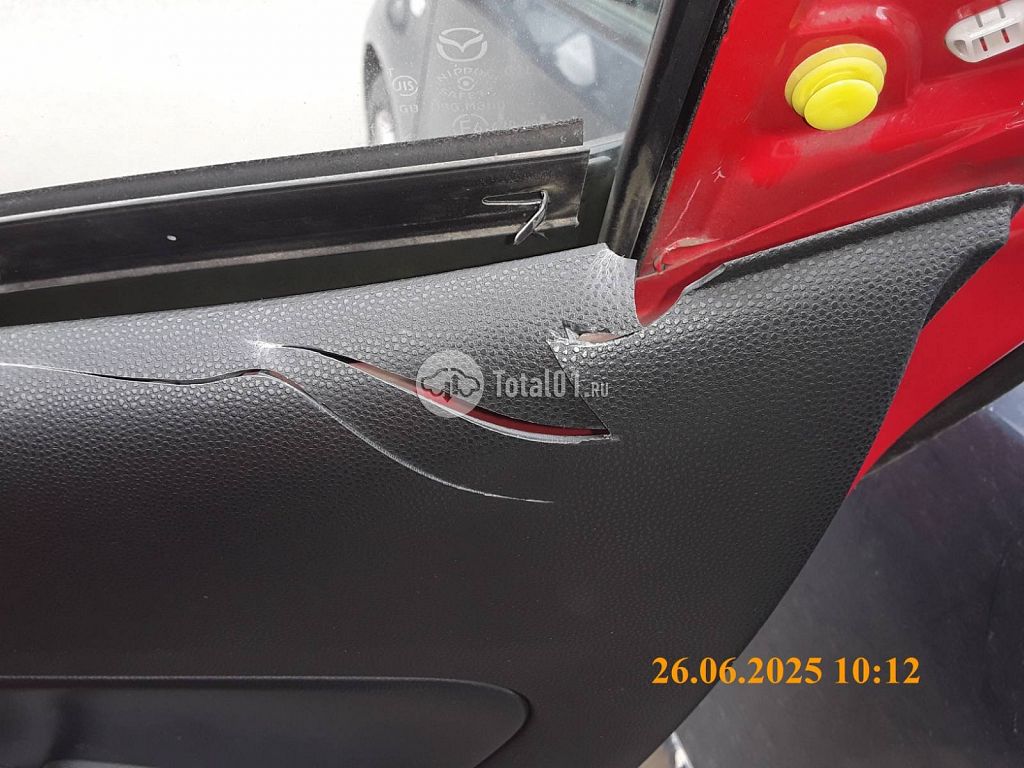 Фото Mazda 2 86
