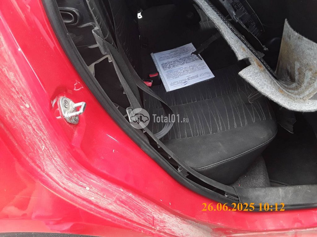 Фото Mazda 2 90
