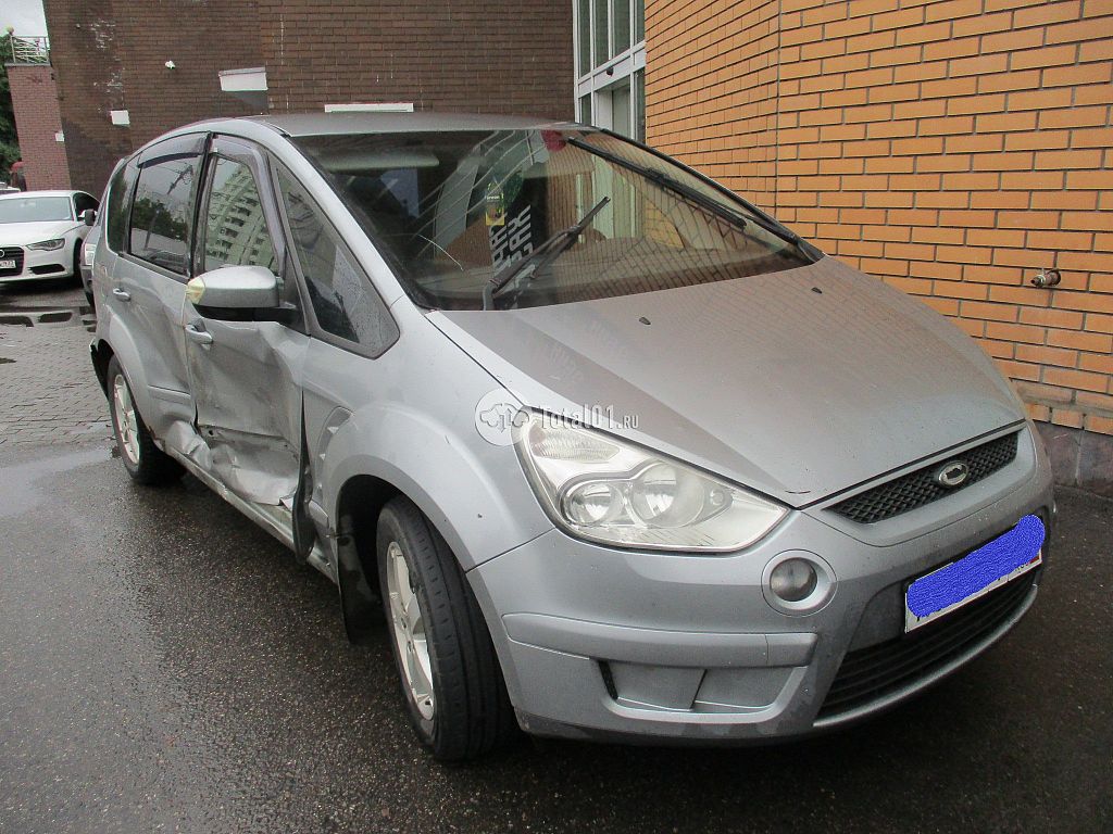 Фото Ford S-MAX 2
